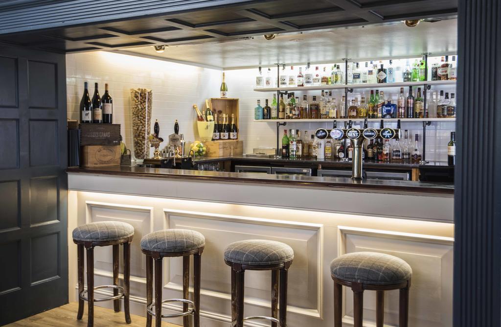 Отель Buccleuch Arms St Boswells Экстерьер фото
